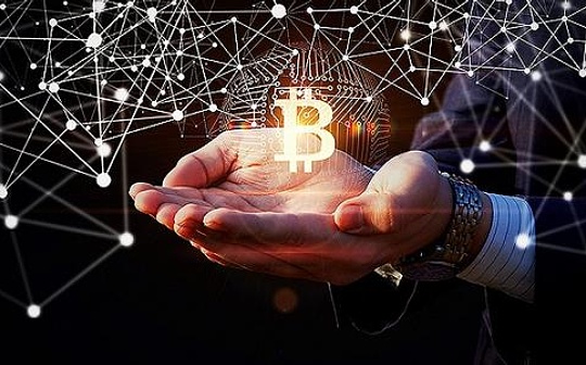 AME:从0到26000ETH仅用一年？详解开源品牌Nouns的增长之路_Feisty Doge NFT