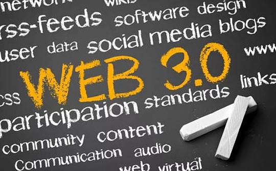 元宇宙:下一代互联网 到底是Web3还是元宇宙？_目前可以挣钱的元宇宙游戏