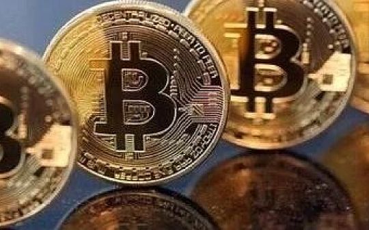 比特币价格破万的反面：普通民众似乎仍不感兴趣