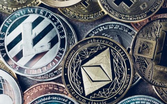 OHM:项目周刊 | BTC算力向美国转移 ETH月回报率连续两个月排名首位_DOGEDAO