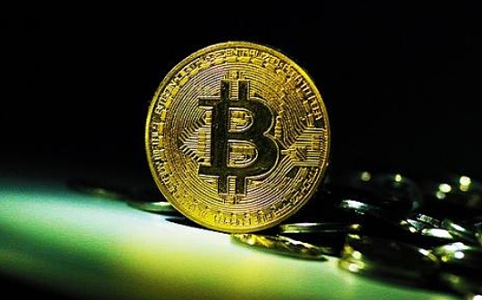 新华社：供不应求还是投机拉动？比特币行情分歧明显