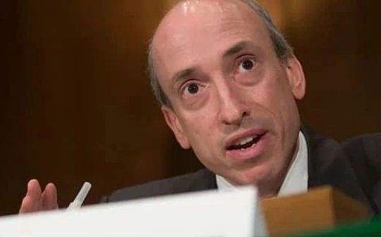 美国证交会主席：监管和投资者保护迫在眉睫