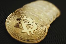Mdex:定量视角分析：黄金与比特币哪个是更好作为通胀对冲的工具_Moneyswap