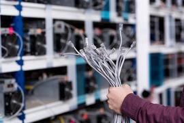 MPI:嘉楠耘智或11月20日在美上市，估值15亿美元_Chainlink NFT Vault (NFTX)