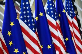 比特币:肖磊：美国是如何给全世界国家设计金融局的？_比特币市场规模有多大
