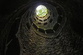比特币:比特币会陷入“挖矿死亡螺旋”吗？_比特币市值跌破5000亿美元关口的原因