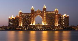 区块链:Smart Dubai（智慧迪拜）计划推行政府无纸化办公，并在未来几年落地20余项“区块链+政务”应用_UBA