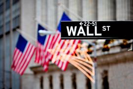 COIN:Coinbase IPO当前获3亿美元E轮融资，半年熊市80亿美元估值未减_COI