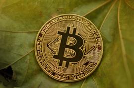 LOR:比特币已连续63天保持在1万美元上方，为历史最长_加密货币是什么意思图片