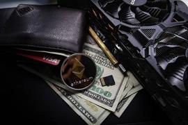 BTC:Vitalik Buterin：PoS的效率和安全性均高于PoW_POS