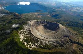 萨尔瓦多比特币实验一周年:火山里喷涌的BTC，是财富还是灾难？
