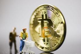 比特币:报告：比特币链上活动激增；矿工费2020年迄今已增长89%_BTC