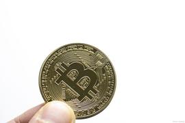 PPL:币早报：比特币行情走势依旧稳健，铁顶9600突不破减半行情不会来_ppl币圈