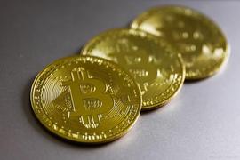CEO:市场已失控，比特币就是“投机泡沫的代表”_加密货币