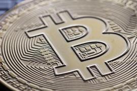 BTC:半小时比特币全网总计爆仓2530.18万美元，比特币离一万更远了_MEX
