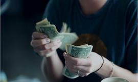 INT:“绝望”的投资者以 0.05 美元的价格购买两百万美元的 USDT！_TEL