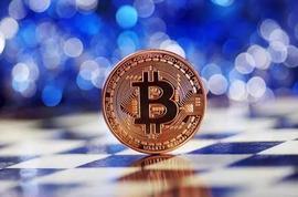 300:小牛市？比特币时隔10个月再次突破3W_杭州女子花300万买比特币