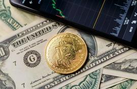ARG:ARK Invest 的首席将比特币的价格定为 100 万美元，为什么？_starlink币为什么不涨