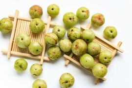 :南方拿来当水果，北方却没人吃，如今5元1斤，消费者：吃过就后悔_