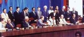 OKB:百年恩怨：1999年美国为何放弃巴拿马运河？_MEX