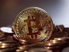比特币:比特币突破61000美元：市场乐观预计年底能上10万美元_RAT