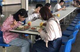 WIFI:南京一高校食堂火了，WiFi密码设成微积分，文科生感觉不配去蹭网_ION
