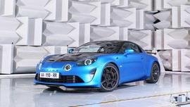 ONS:极致轻量化的Alpine A110 R登场，为了减重连后车窗都不省了_MacaronSwap