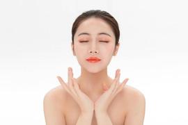 CEO:女子花费40万整形，从“丑小鸭”逆袭白天鹅，网友：有钱就是任性_SpaceX Floki