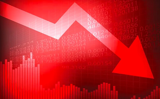 OIN:BTC、ETH大幅抛售 加密货币交易者遭10 亿美元清算_Eagle King Coin